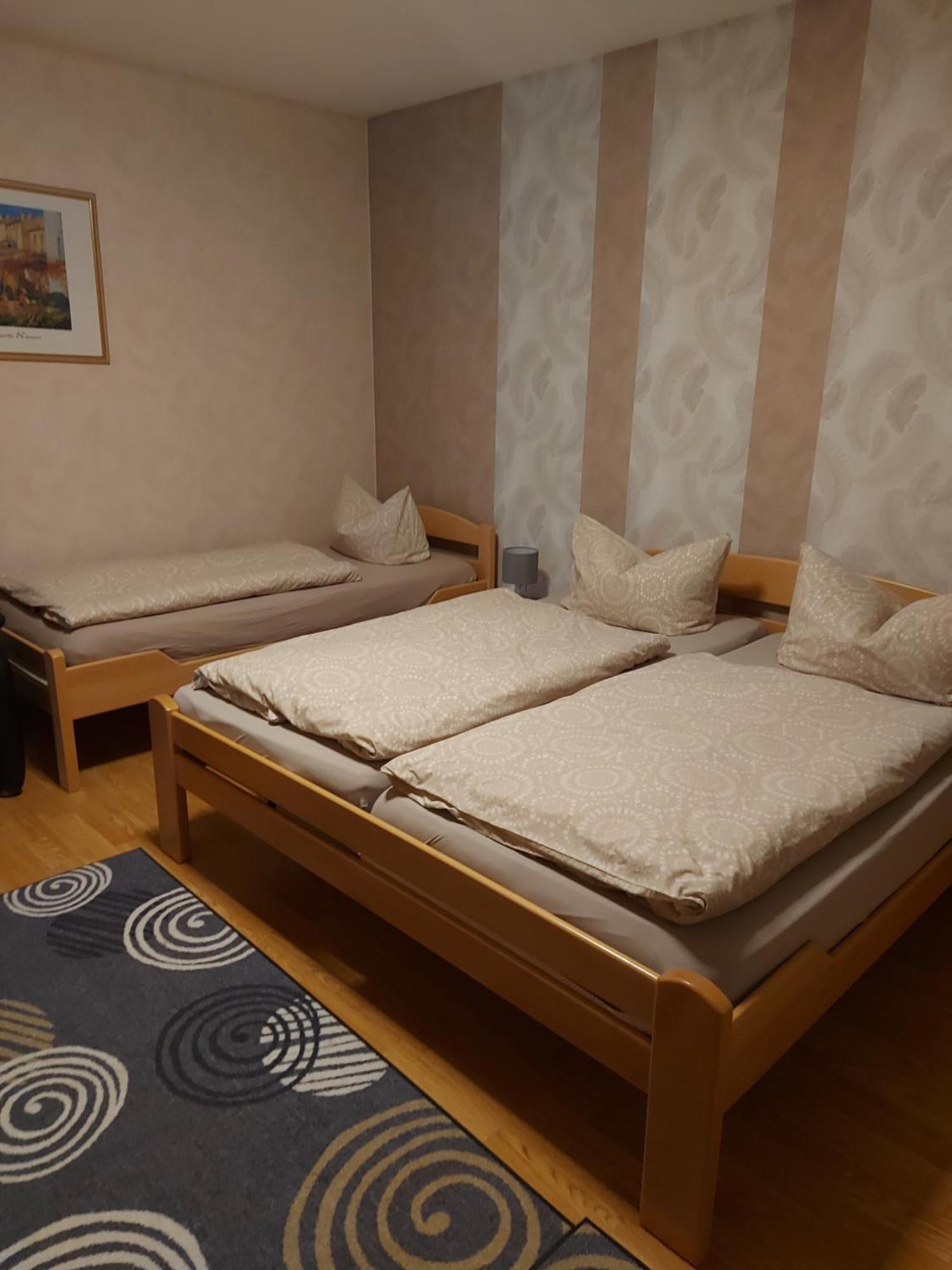 Zimmer Schmitz Anschau Bagian luar foto